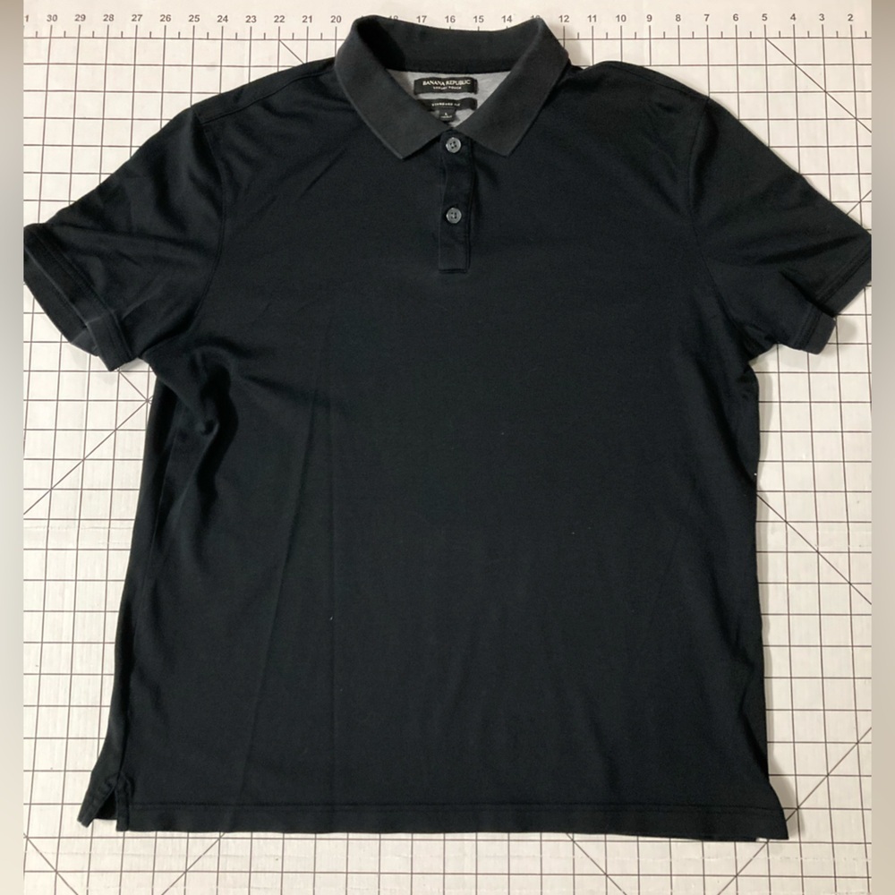 Banana Republic Luxury Touch Men’s Large Black Standard Fit Polo Shirt
